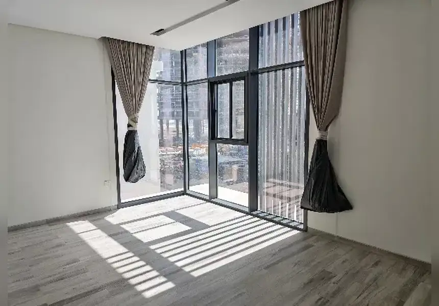 Aluminum Doors & Windows — 4