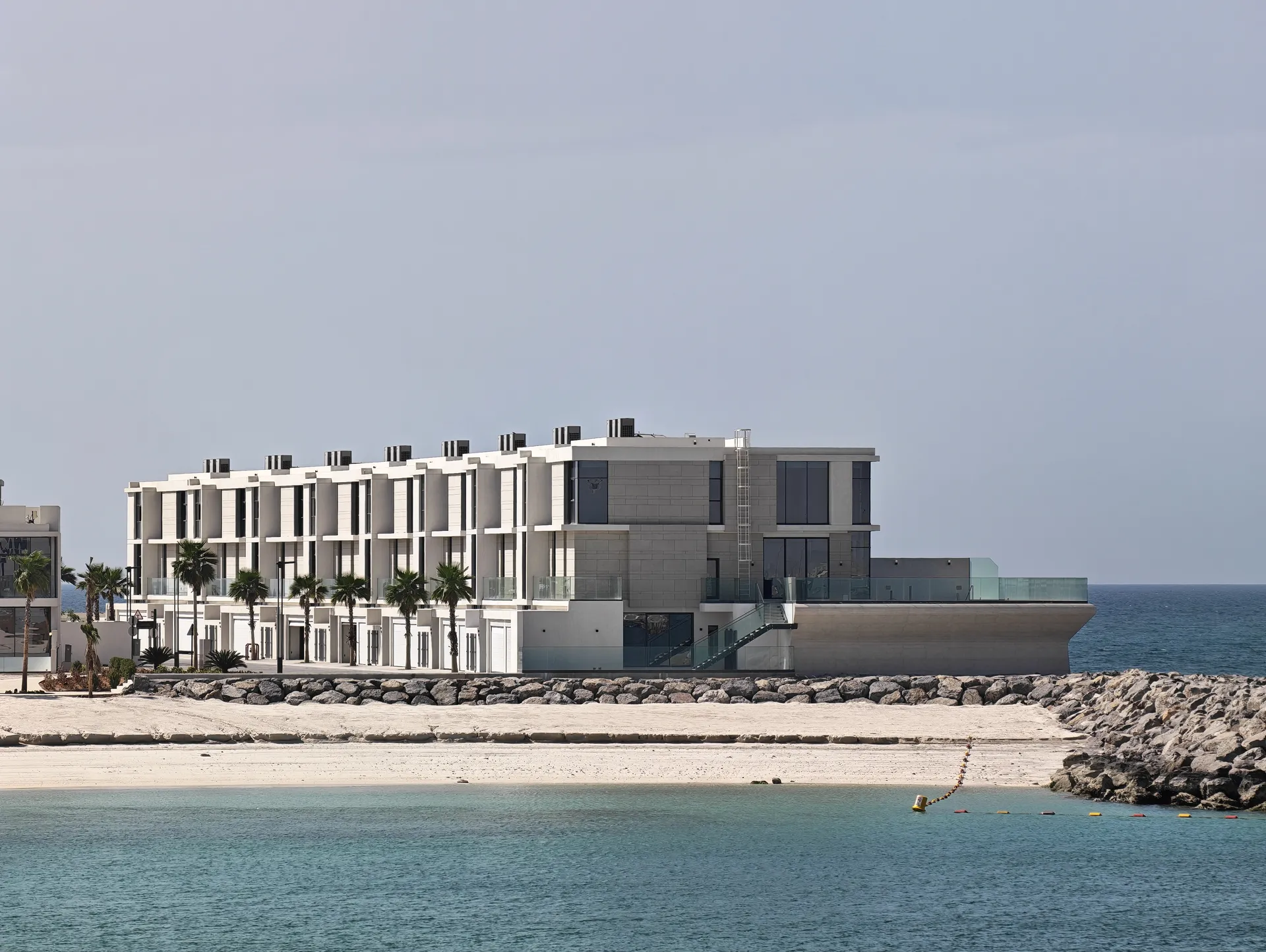 Danah Bay ‐ Residential villas - image 1