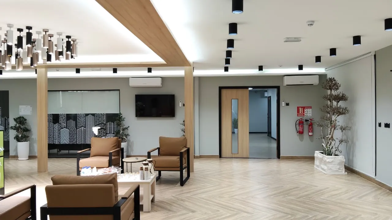 Al Amrah Site Office - image 3