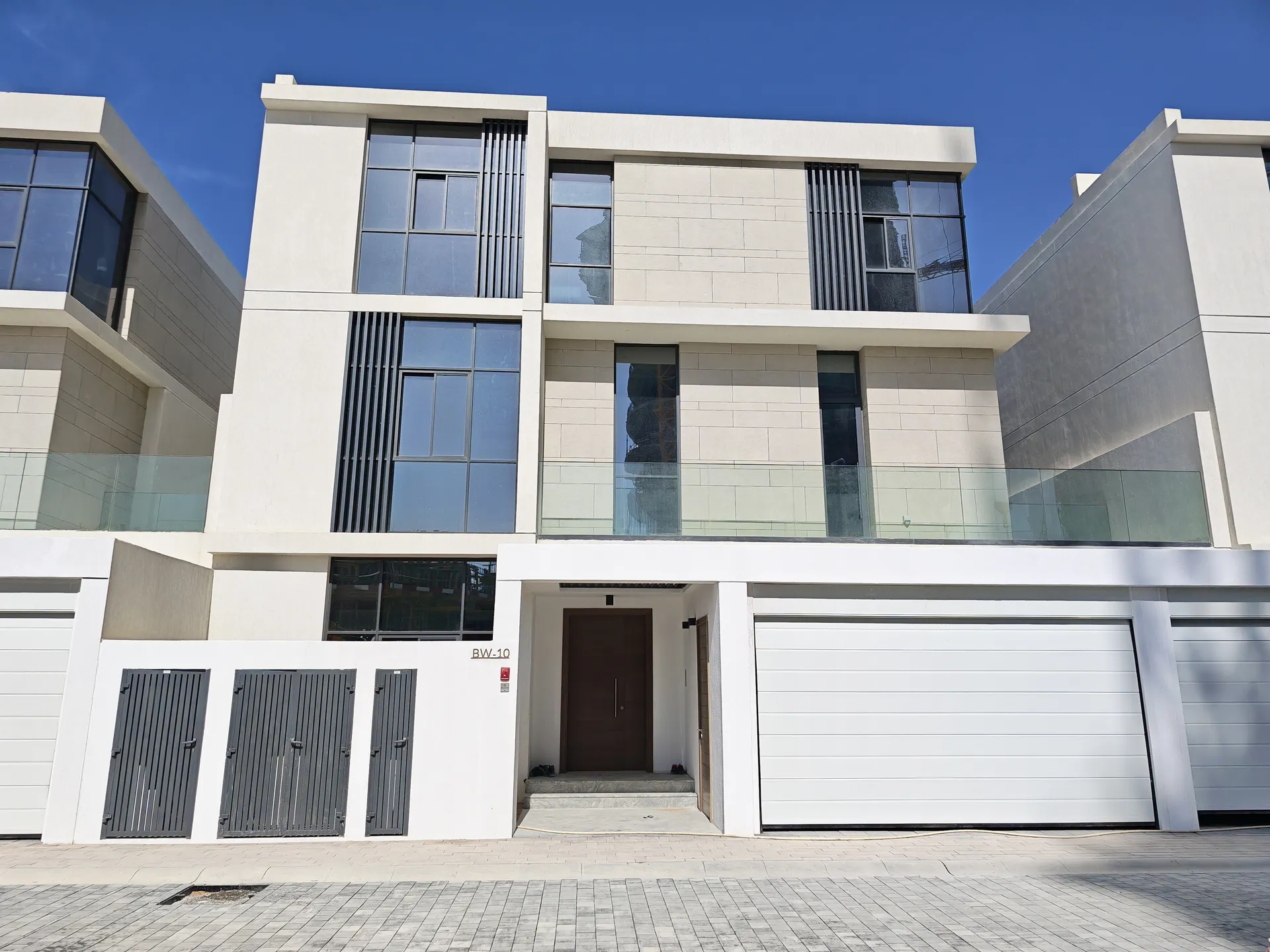 Danah Bay ‐ Residential villas - image 4