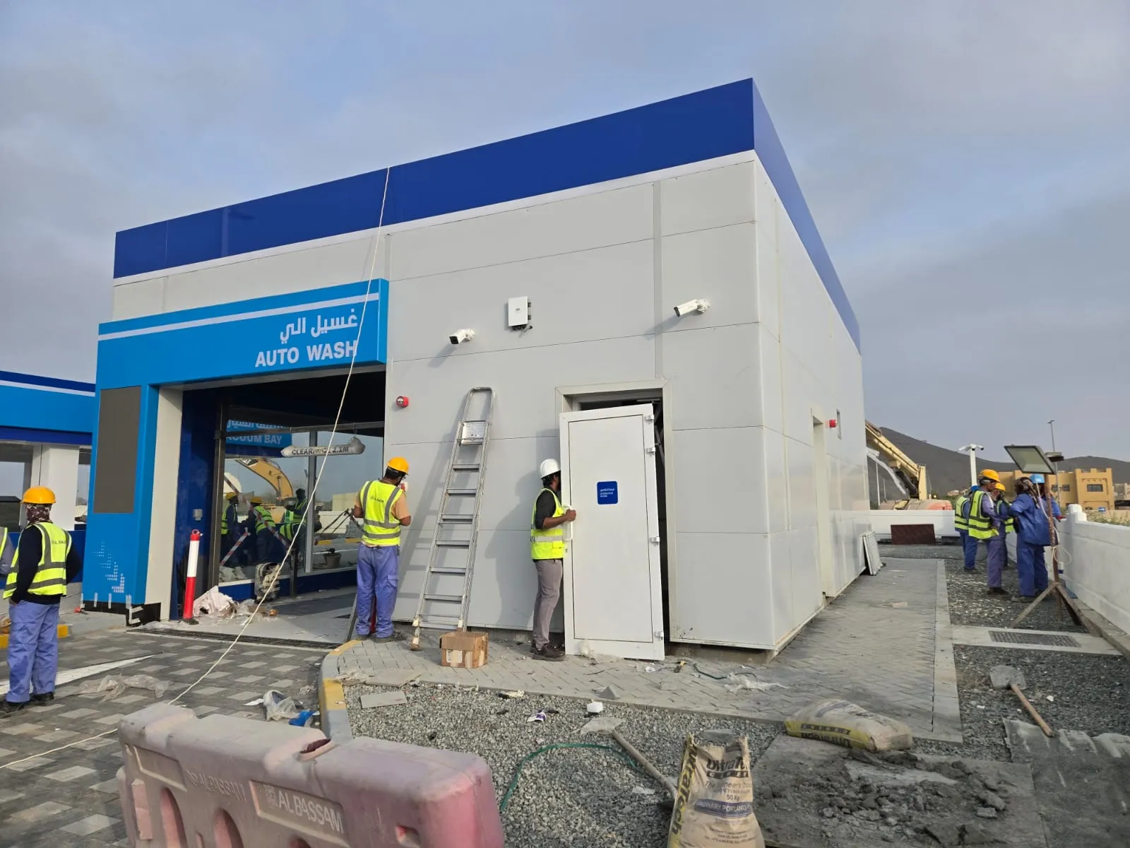 Abdullah Mesmari service station - image 4