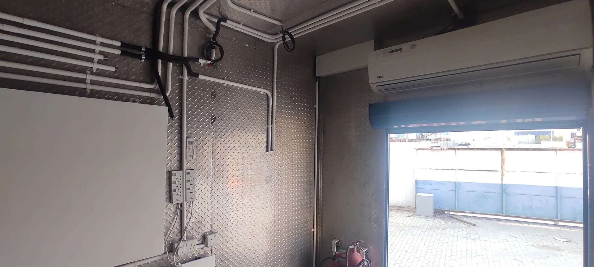 Modification of Existing Trailer Mounted Fuel Station with the Addition of IT Room - image 12