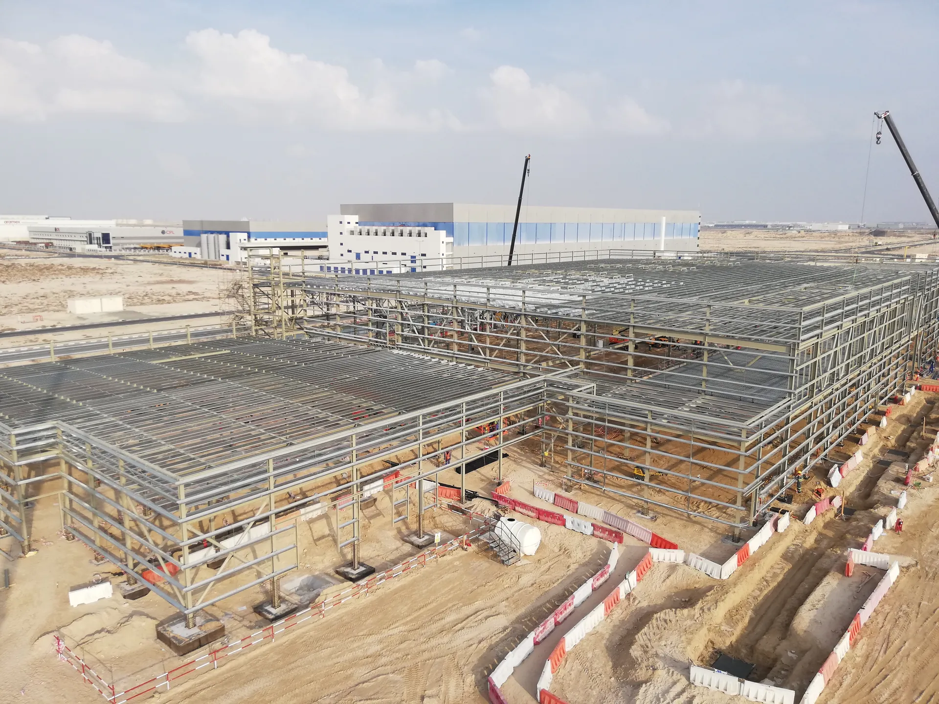 Amazon Data Centre - image 5